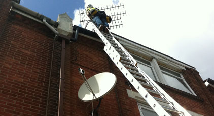 How to spot a cowboy aerial installer